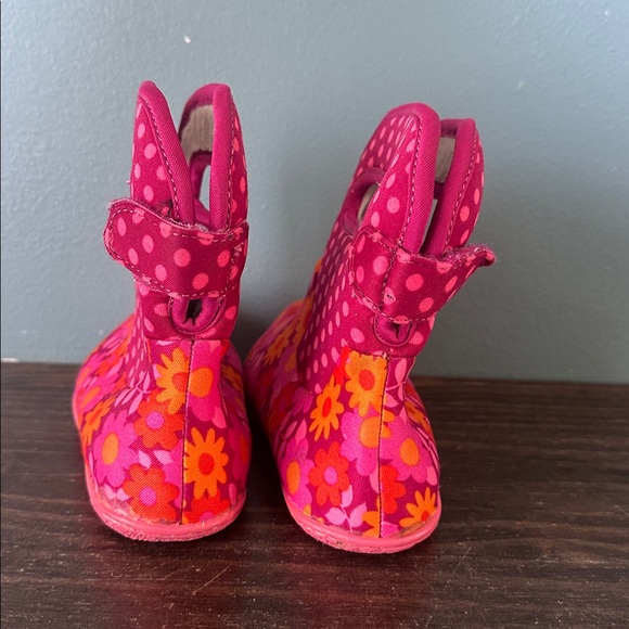 Bogs - Picture 6 of 8